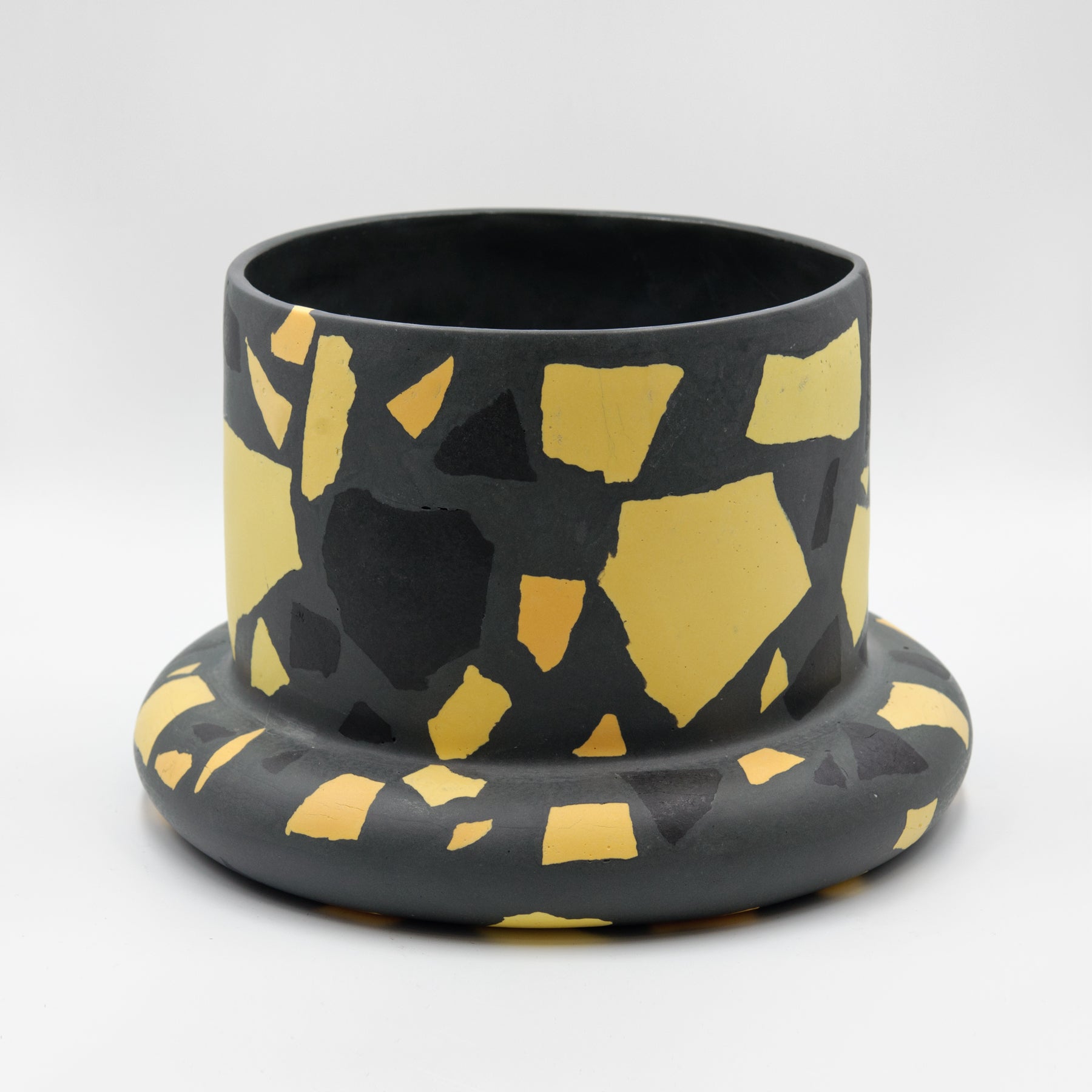 Bigfoot Archipelago planter, Salamandra