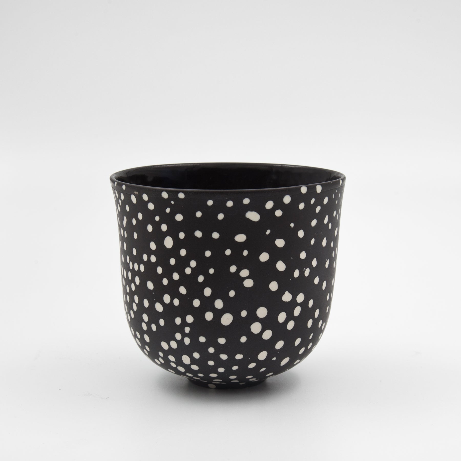 Polka dot wide cup