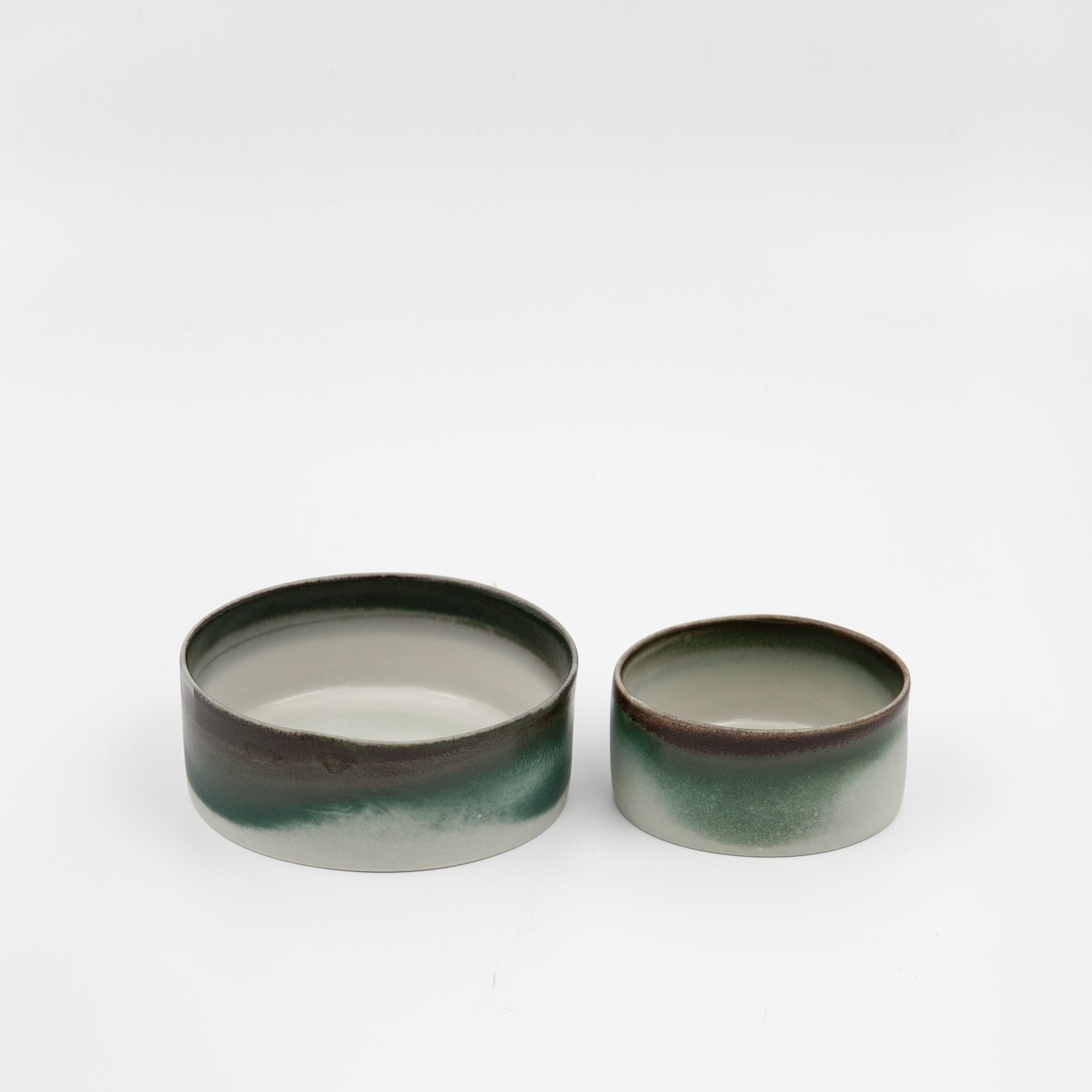 Petri puddle side dish, dark forest